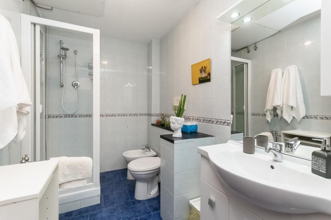 דירות Casa Via XX Settembre - La Via Piu Famosa Di Genova מראה חיצוני תמונה